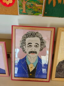 Алберт Еинстеин